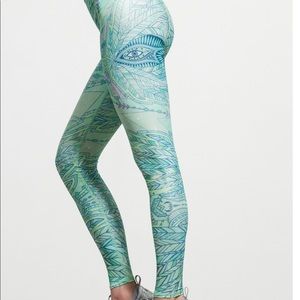 Teeki leggings envision NWT